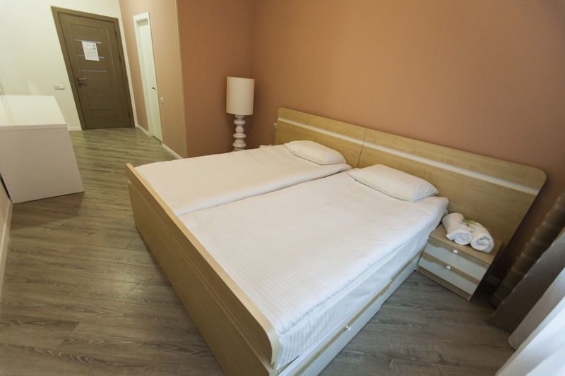Holiday Hotel & Hostel يريفان المظهر الخارجي الصورة