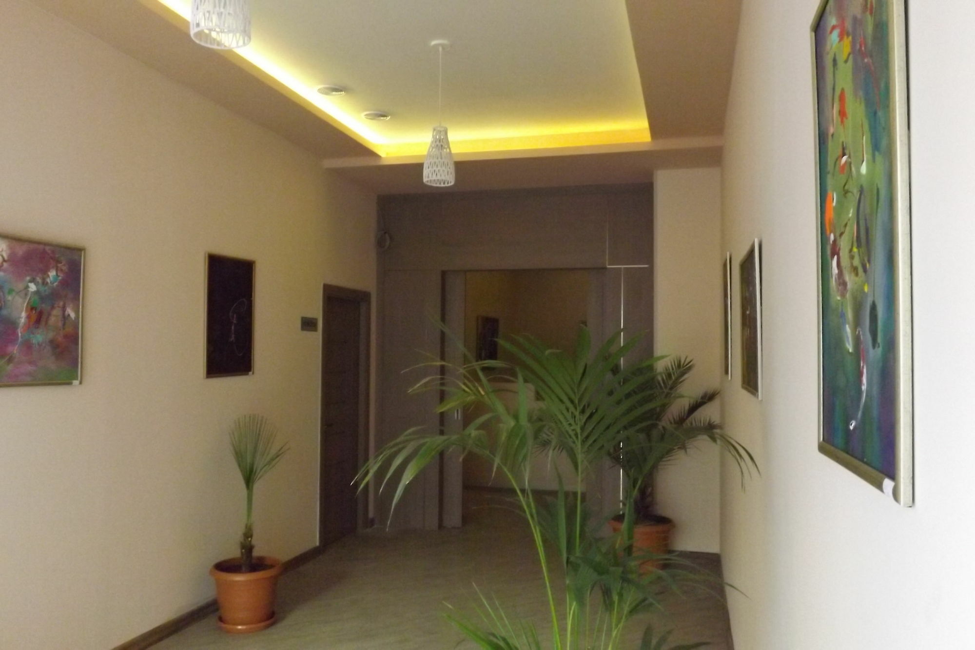 Holiday Hotel & Hostel يريفان المظهر الخارجي الصورة
